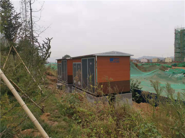 �ҹ�˾�����б�������ī��ɫ��ȵ񻨰������ʽ���վ����װ���ֳ���